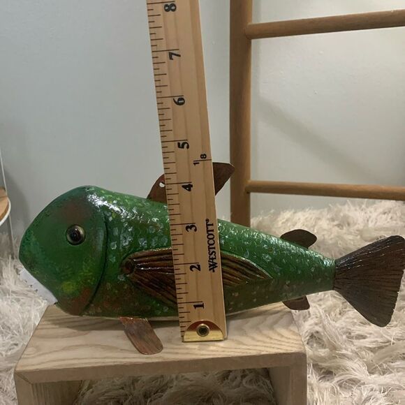 Handcrafted & Hand Painted Folk Art Wood & Metal Fish Spearing Decoy - Picture 16 of 17